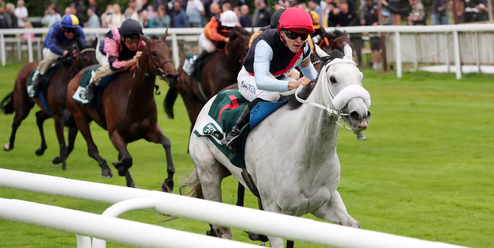 Start-Ziel-Sieg für Three Havanas im Sparkasse Holstein Cup in Hamburg